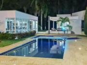 Casa En Venta En Jamundi En. V198069