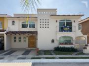 Casa en venta en Jardín Real