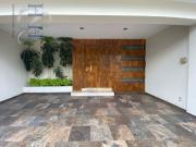 ¡Casa en Venta en Jardín Real, Zapopan!