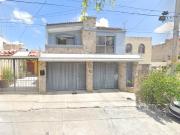 Casa en Venta en Jardines Alcalde, 44298 Guadalajara,...