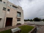 Casa en venta en Jardines Coloniales, San Pedro Garza...