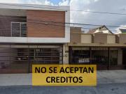 Casa en venta en Jardines de Anahuac 3er Sector, San...