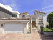 Casa en venta en Jardines de Chapultepec S E, Tijuana,...