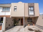 Casa en venta en Jardines de la Patria, Zapopan | 3...