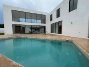 CASA EN VENTA EN JARDINES DE LA REJOYADA MÈRIDA