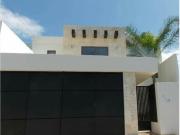 Casa en venta en Jardines de la Villa, Villa de Álvarez,...