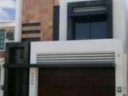 Casa en venta en Jardines de las Lomas, Colima, Colima