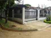 Casa en venta en Jardines de las Lomas, Colima, Colima