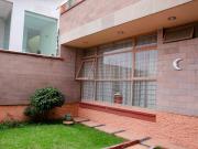 Casa en Venta en Jardines de San Mateo, a un lado de...