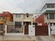 Casa en venta en Jardines de San Mateo, Naucalpan de... Casa en venta en Jardines de San Mateo, Naucalpan de...