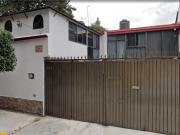 Casa en venta en Jardines de San Mateo, Naucalpan de...