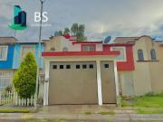 Casa en venta en Jardines de Santa Rosa Zona Periférico...