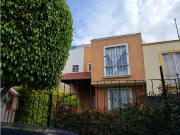 CASA EN VENTA EN JARDINES DE SANTIAGO PIE DE LA CUESTA...