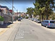 Casa en venta en Jardines de Satelite, Naucalpan de...