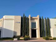 Casa en venta en Jardines de Versalles, Saltillo,...