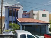 CASA EN VENTA EN JARDINES DE VISTA HERMOSA III, COLIMA, COL