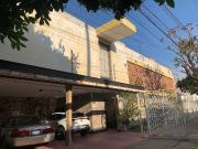 Casa en venta en Jardines del Bosque Centro,...