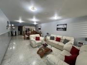 Casa en venta en Jardines del Country, Guadalajara, Jalisco