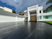 CASA EN VENTA EN JARDINES DEL LAGO, AGUASCALIENTES