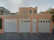 Casa en venta en Jardines del Lago, Mexicali, Baja...