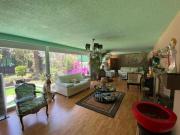 Casa en venta en Jardines del Pedregal para remodelar