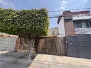 Casa en venta en Jardines del Sol