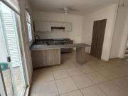 CASA EN VENTA EN JARDINES DEL SUR 4