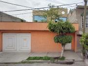 Casa en Venta en Jardines del Tepeyac en Ecatepec de...