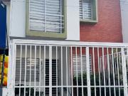 Casa en Venta en Jardines del Valle Av. Valle de México 3423