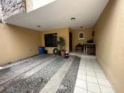 Casa en venta en Jardines El Sauz, Cancún, Jalisco