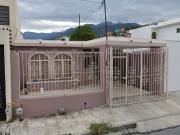 CASA EN VENTA EN JARDINES ROMA, MONTERREY, NUEVO LEÓN