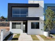 Casa en venta en Jesus del Monte, Morelia, Michoacán de...