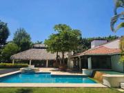 Casa en venta en Jiutepec, hermosa residencia!