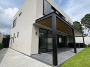 CASA EN VENTA EN JOCKEY RESIDENCIAL CASA EN VENTA EN JOCKEY RESIDENCIAL