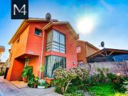 Casa en Venta en Jorge Guerra / Angel Fantuzi