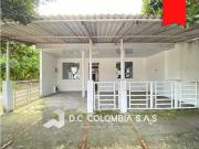 CASA EN VENTA EN JUAN MELLAO ACACIAS META