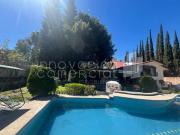 Casa en venta en Jurica con alberca