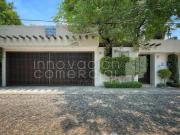 Casa en venta en Jurica en privada con 4 habitaciones