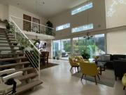 Casa en venta en Jurica con Elevador, 4 Recámaras, una...