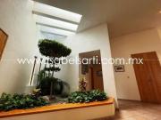 CASA EN VENTA EN JURICA D784