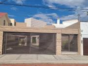 Casa en venta en Jurica Querétaro 1572