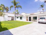 Casa en venta en Jurica Querétaro 1575