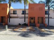 CASA EN VENTA EN JURIQUILLA