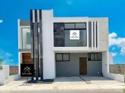 Casa en Venta en Juriquilla, Amplio Espacios, Cocina con...