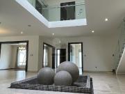 Casa en venta en Juriquilla con 6 recámaras,...