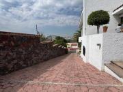 CASA EN VENTA EN JURIQUILLA CON VISTA AL NÁUTICO LL