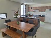 Casa en venta en Juriquilla, Equipada y con gran...