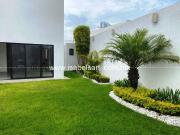 CASA EN VENTA EN JURIQUILLA PARA INVERSIONISTAS