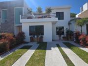 CASA EN VENTA EN JURIQUILLA QRO. CON RECAMARA EN PLANTA BAJA