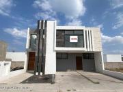 Casa en venta en Juriquilla, Querétaro